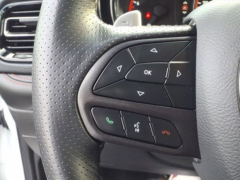 Certified 2024 Dodge Durango GT image 12