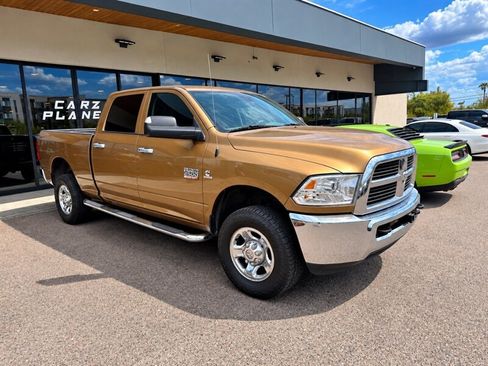 Used 2011 RAM 2500 ST w/ ST Popular Equipment Group AWD/4WD image 2