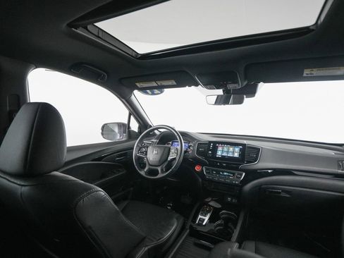 Used 2021 Honda Passport Touring image 16