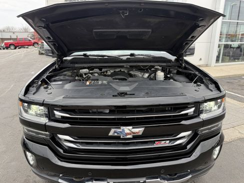 Used 2017 Chevrolet Silverado 1500 LTZ image 30