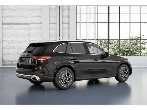 Used 2026 Mercedes-Benz GLC 300 4MATIC image 20