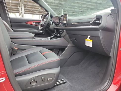 New 2026 Chevrolet Traverse RS AWD/4WD image 17