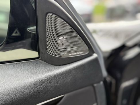 Used 2020 BMW M4 Coupe w/ Competition Package image 22