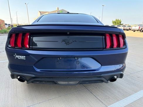Used 2019 Ford Mustang Coupe w/ Equipment Group 101A RWD image 4