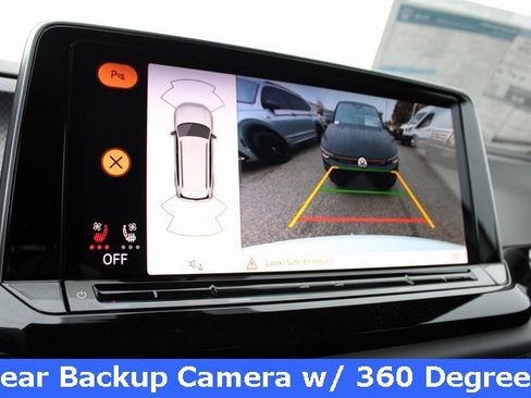 New 2026 Volkswagen Atlas Peak Edition image 3