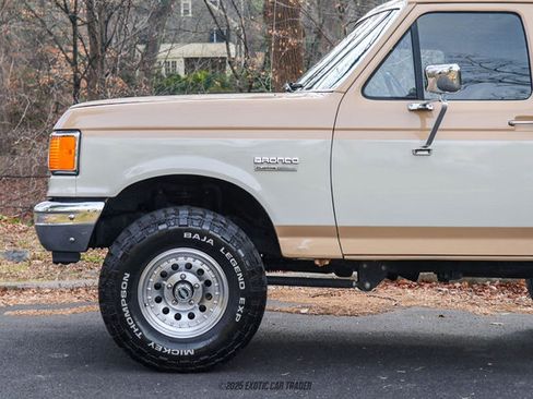 Used 1990 Ford Bronco AWD/4WD image 4