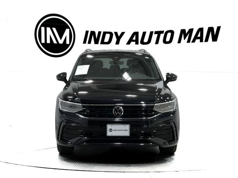 Used 2022 Volkswagen Tiguan SE R-Line FWD image 9