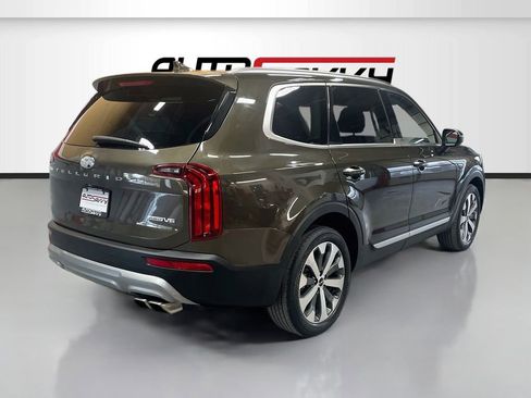 Used 2022 Kia Telluride S AWD/4WD image 7