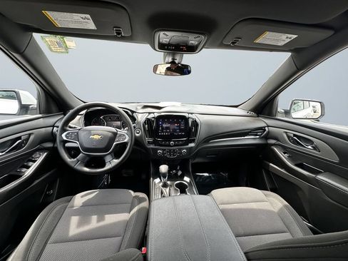 Used 2023 Chevrolet Traverse LT FWD image 10