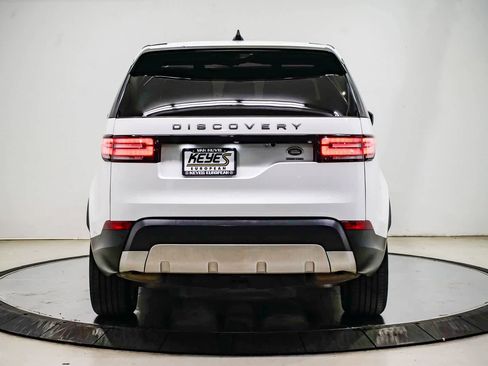 Used 2018 Land Rover Discovery HSE AWD/4WD image 3