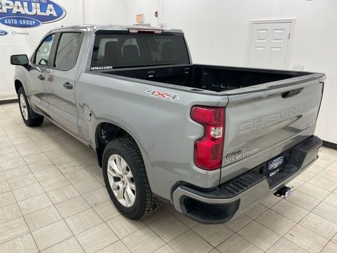 Certified 2024 Chevrolet Silverado 1500 Custom image 19