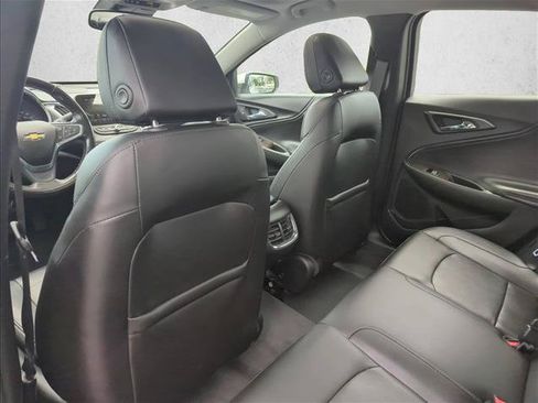 Used 2018 Chevrolet Malibu Premier w/ Premier Sun and Wheel Package FWD image 20