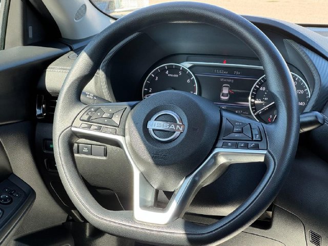 Used 2024 Nissan Sentra SV FWD image 15