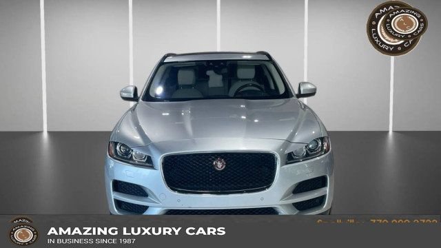 Used 2017 Jaguar F-PACE Prestige AWD/4WD image 1