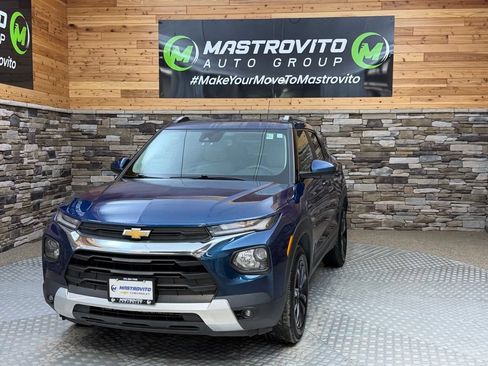 Used 2021 Chevrolet TrailBlazer LT w/ Convenience Package AWD/4WD image 9