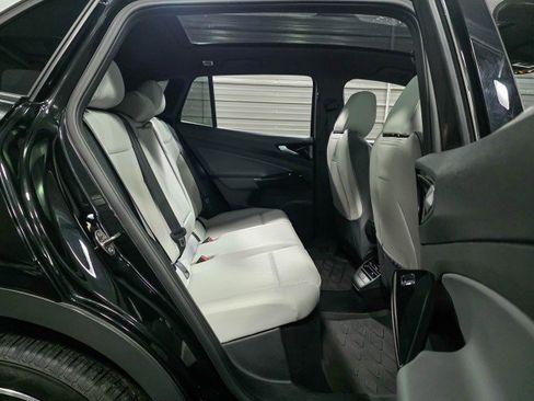 Used 2021 Volkswagen ID.4 Pro S image 19