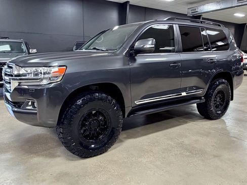 Used 2021 Toyota Land Cruiser AWD/4WD image 12