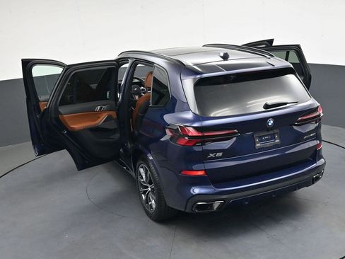 Used 2026 BMW X5 xDrive40i w/ M Sport Package image 37