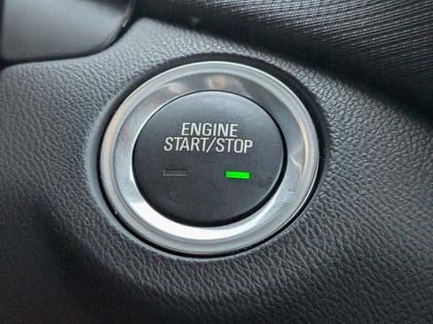 Used 2023 Chevrolet Equinox RS image 27