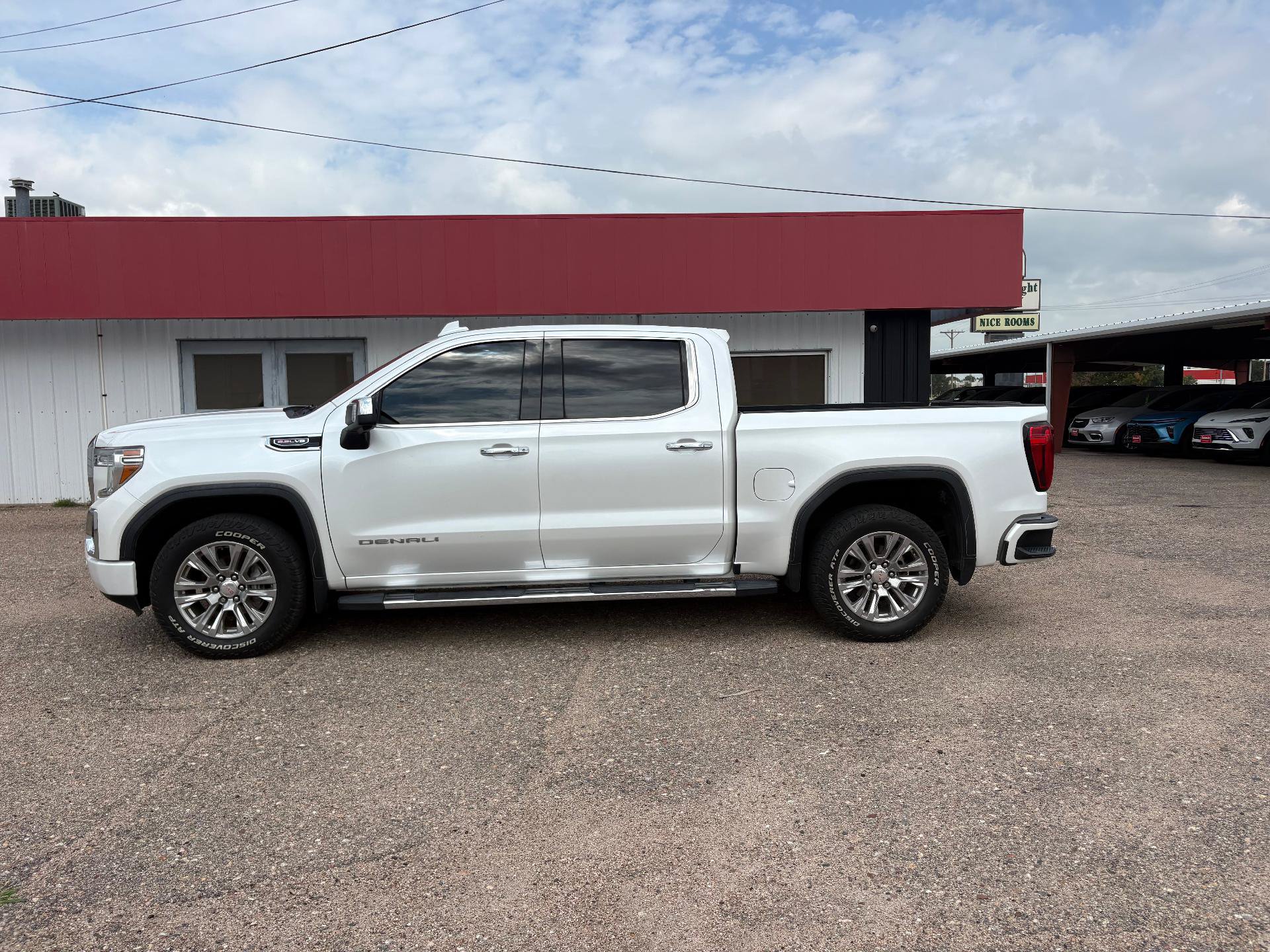 Used 2019 GMC Sierra 1500 Denali AWD/4WD image 3