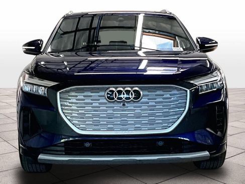 Used 2023 Audi Q4 e-tron Premium Plus w/ Premium Plus RWD image 3
