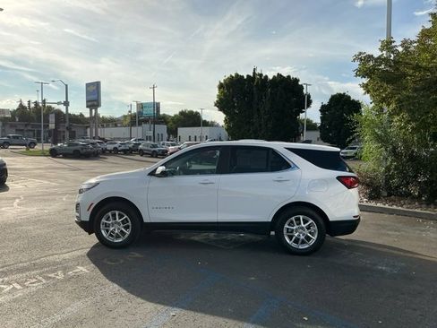 Used 2024 Chevrolet Equinox LT image 6