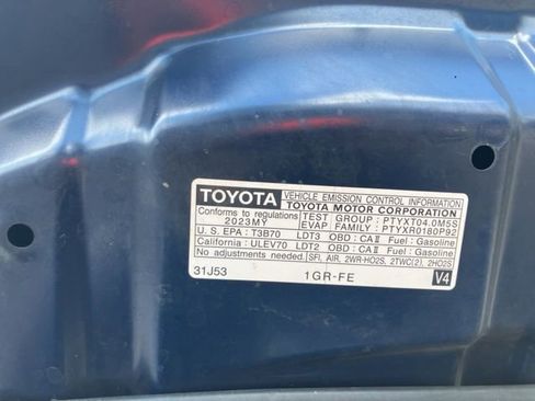 Used 2023 Toyota 4Runner Limited image 57