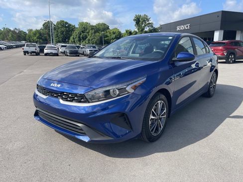Used 2023 Kia Forte LXS FWD image 7