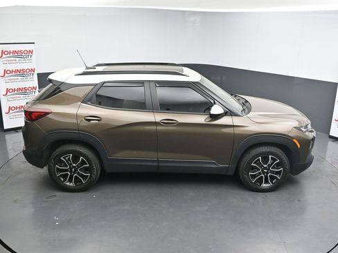 Used 2021 Chevrolet TrailBlazer ACTIV w/ Sun and Liftgate Package image 17