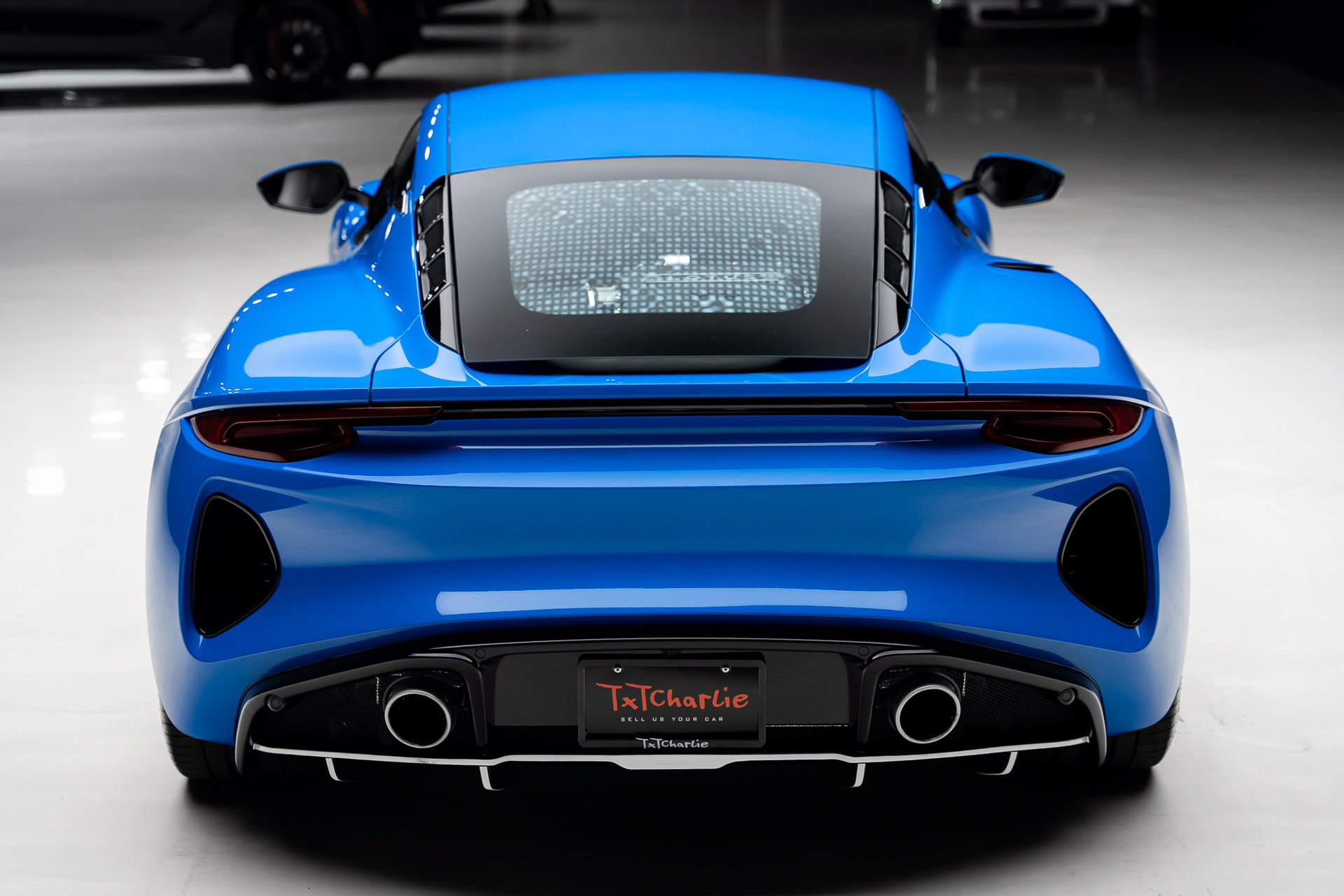 Used 2025 Lotus Emira RWD image 25
