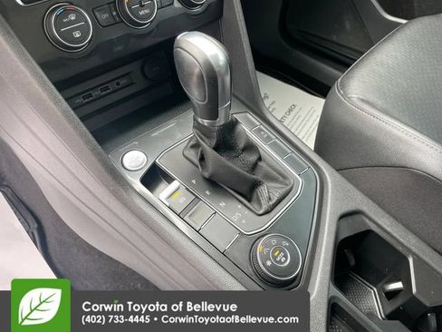 Used 2019 Volkswagen Tiguan SE w/ Panoramic Sunroof Package AWD/4WD image 42