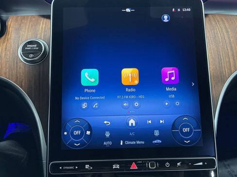 Used 2025 Mercedes-Benz C 300 4MATIC Sedan image 16