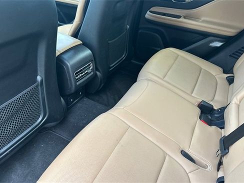 Used 2023 Lincoln Corsair Reserve w/ Equipment Group 201A image 12