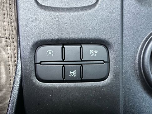 New 2026 Ford Ranger XLT w/ Equipment Group 301A High image 38