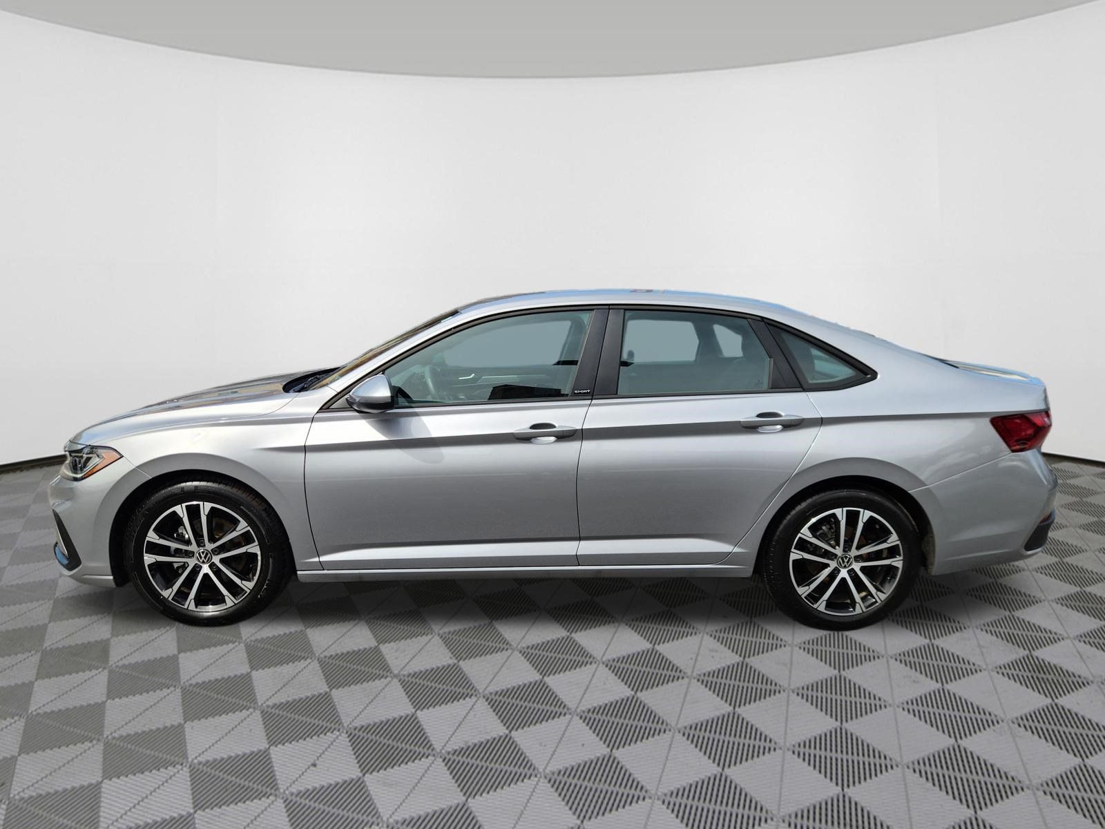 Certified 2026 Volkswagen Jetta Sport FWD image 5