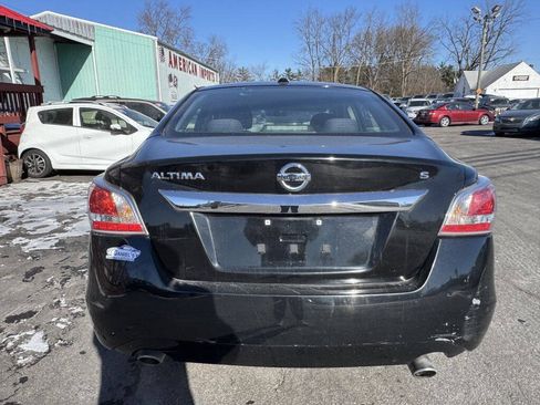 Used 2015 Nissan Altima 2.5 S w/ Power Driver Seat Package FWD image 4