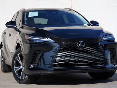 Used 2024 Lexus RX 350 Premium w/ Cold Area Package FWD image 4