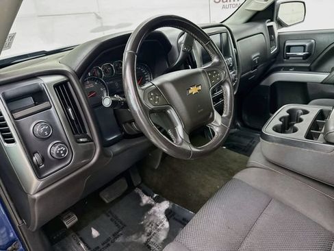 Used 2018 Chevrolet Silverado 1500 LT w/ LT Convenience Package AWD/4WD image 9
