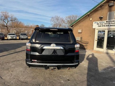 Used 2016 Toyota 4Runner Limited image 4