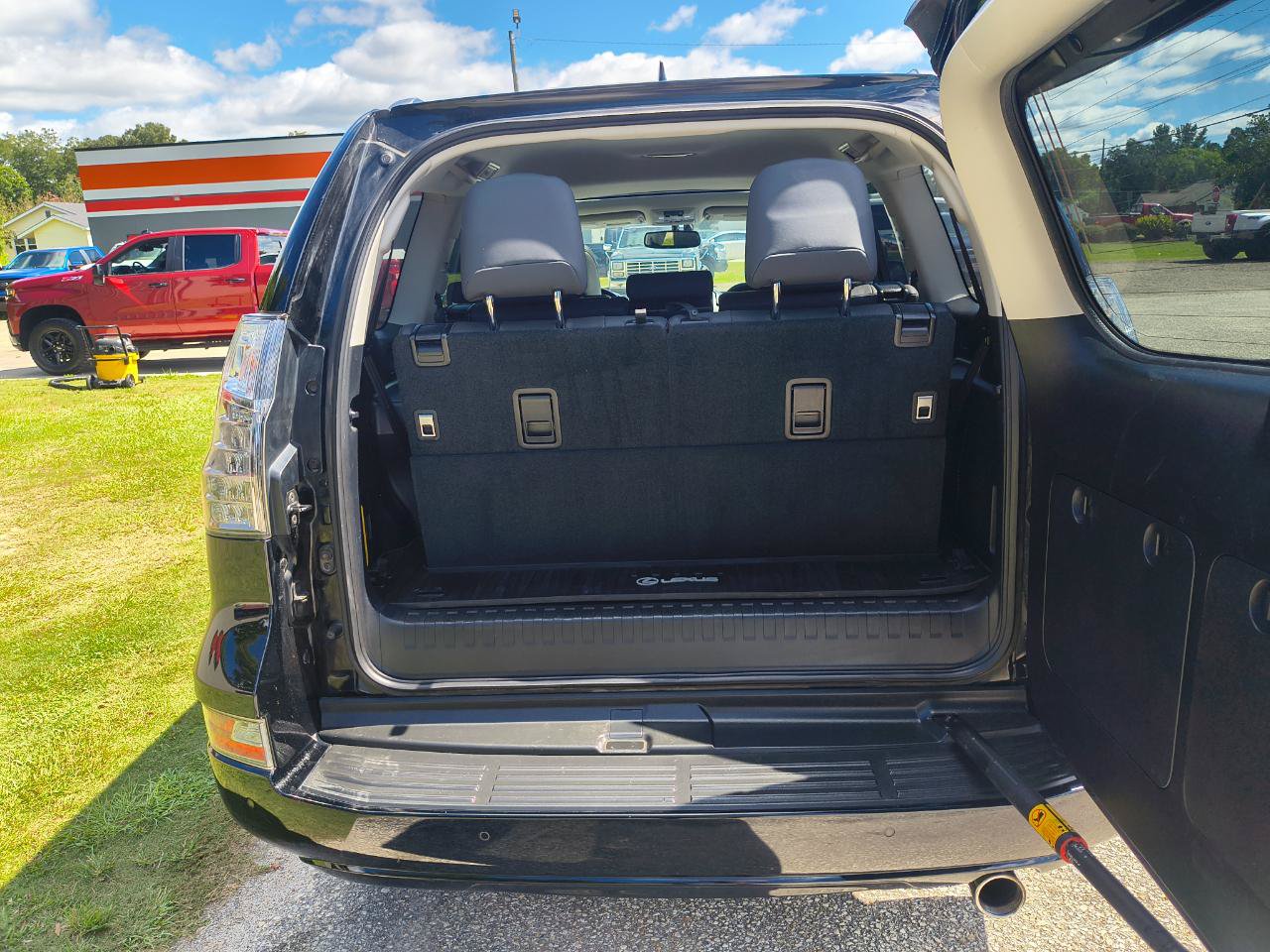 Used 2019 Lexus GX 460 Premium AWD/4WD image 11