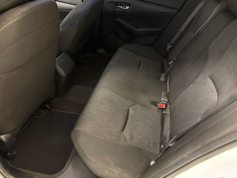 Certified 2023 Honda Accord LX image 15