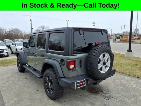 Used 2021 Jeep Wrangler Unlimited Sport AWD/4WD image 5