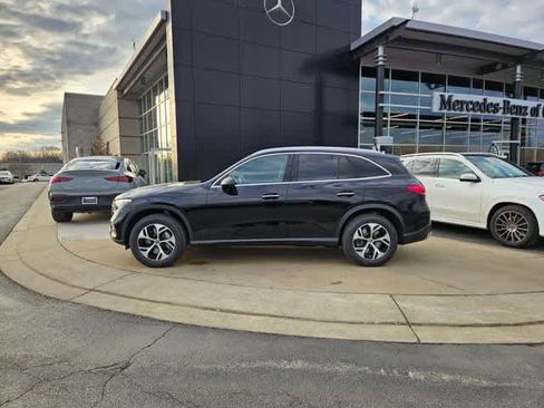 Used 2026 Mercedes-Benz GLC 350e 4MATIC image 5