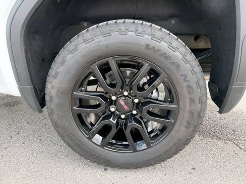 New 2026 GMC Sierra 1500 Elevation w/ X31 Off-Road Package AWD/4WD image 25