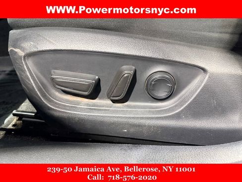 Used 2021 Toyota Camry LE image 38