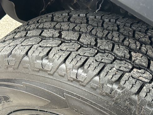 Used 2021 Jeep Wrangler Unlimited Sport AWD/4WD image 9