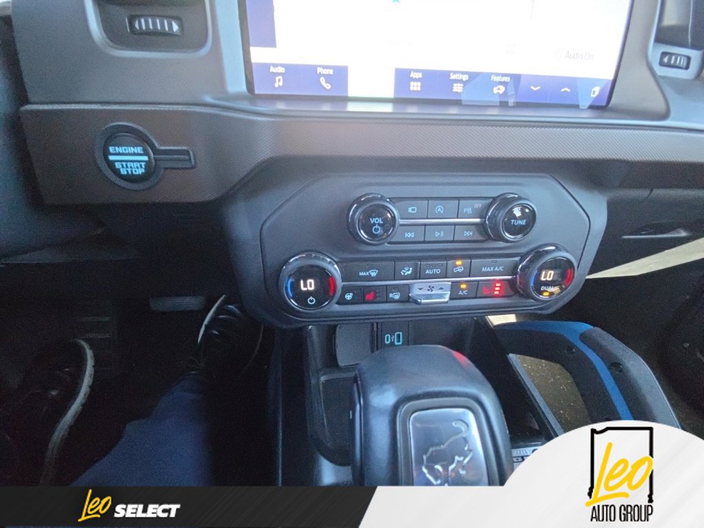 Used 2023 Ford Bronco Outer Banks w/ Sasquatch Package AWD/4WD image 19