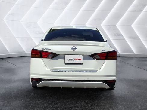 Used 2021 Nissan Altima 2.5 SV FWD image 5
