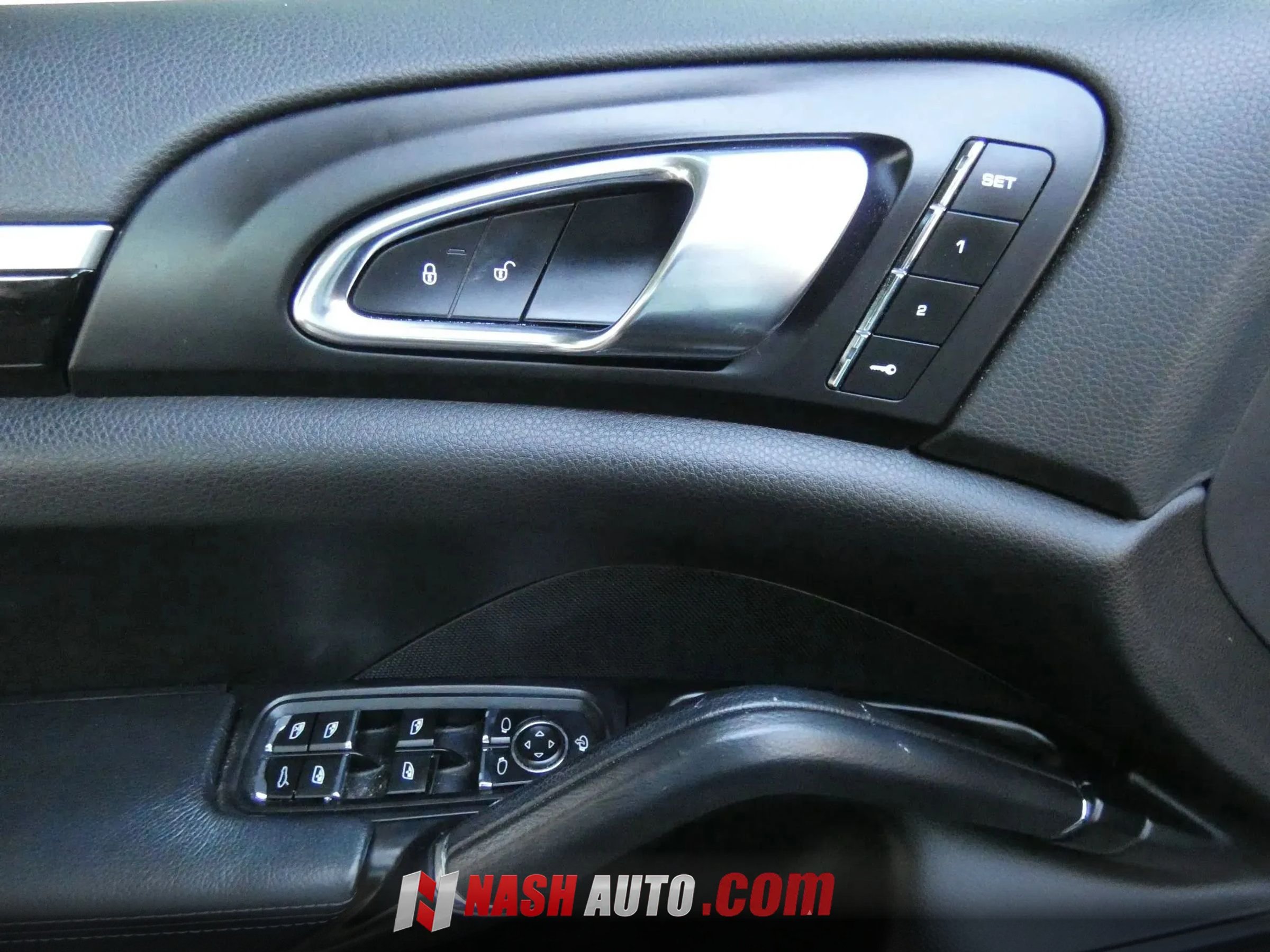Used 2018 Porsche Cayenne AWD/4WD image 50