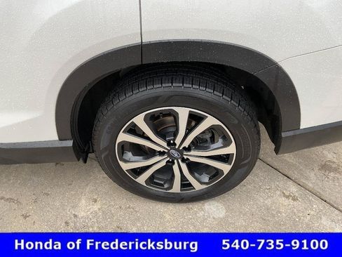 Used 2020 Subaru Forester Limited w/ Popular Package #3 AWD/4WD image 9